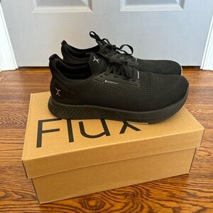 Flux sneaker